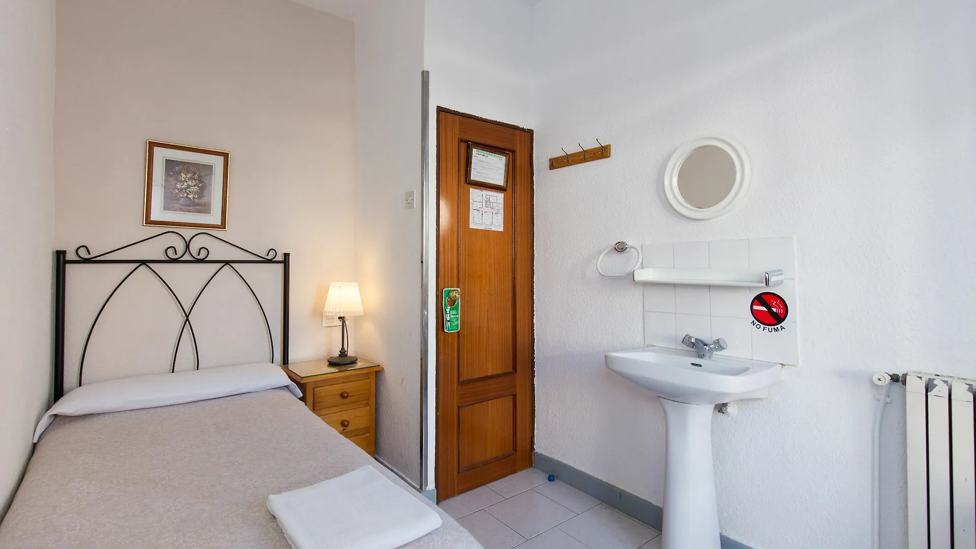 Pension Mesones Guest house Granada